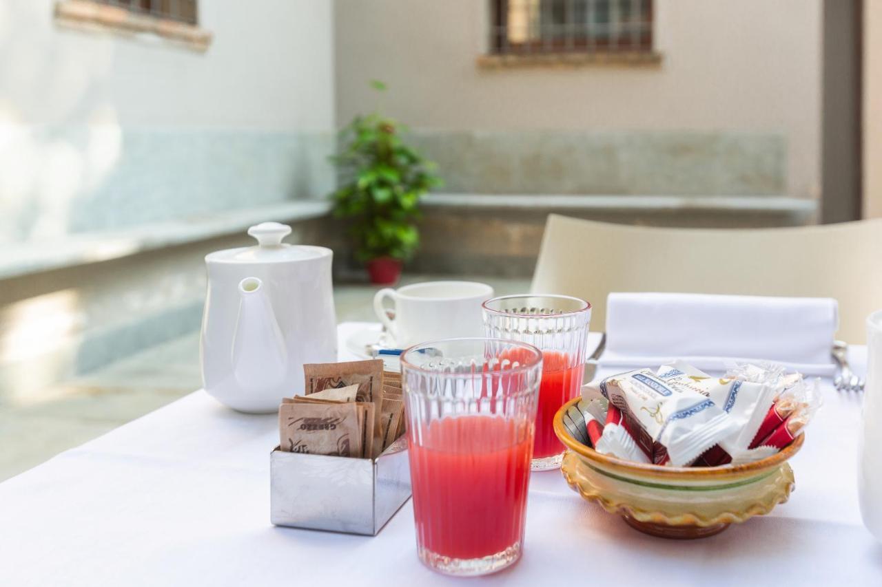 Malagigi Guest House Ferrara Ngoại thất bức ảnh